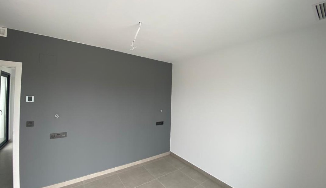 Obra nueva - Villa -
Los Alcazares - La Concha