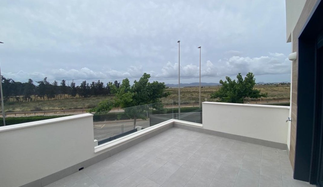 Obra nueva - Villa -
Los Alcazares - La Concha