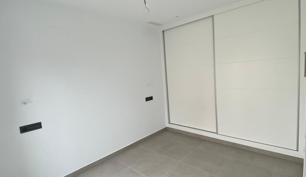 Obra nueva - Villa -
Los Alcazares - La Concha