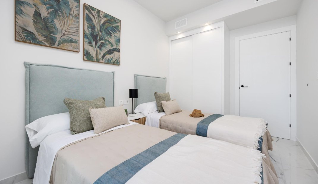 Obra nueva - Apartamento -
San Miguel de Salinas - Pueblo