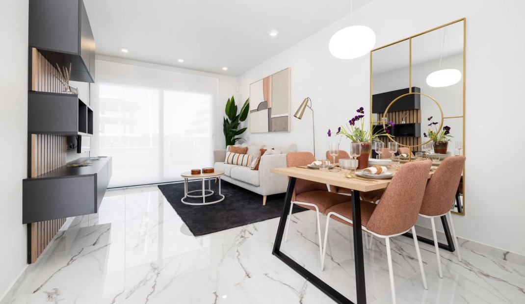 Obra nueva - Apartamento -
San Miguel de Salinas - Pueblo