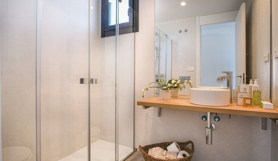 Obra nueva - Villa -
Polop - Urbanizaciones