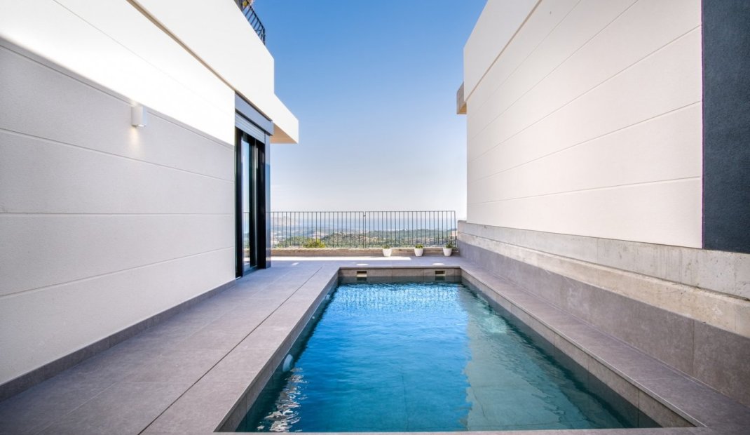 Obra nueva - Villa -
Polop - Urbanizaciones