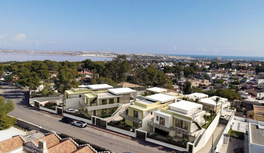 Obra nueva - Villa -
Torrevieja - Los Balcones