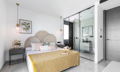 Obra nueva - Villa -
Torrevieja - Los Balcones