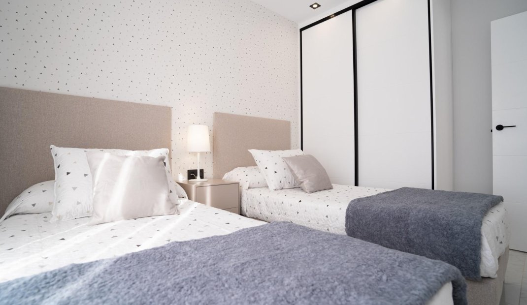 Obra nueva - Ground Floor Bungalow -
Pilar de la Horadada - pueblo