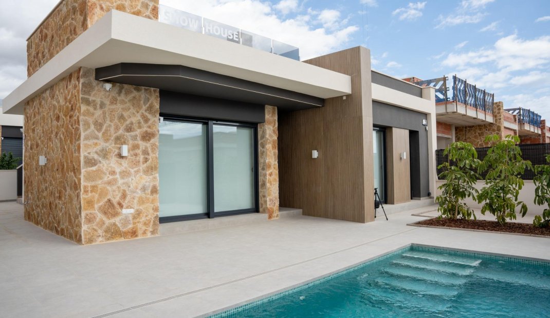 Obra nueva - Villa -
Ciudad Quesada - Lo Marabú