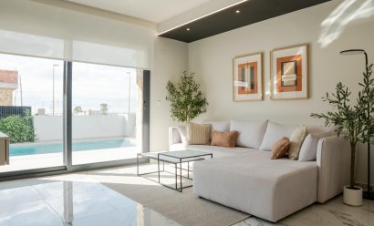 Obra nueva - Villa -
Ciudad Quesada - Lo Marabú