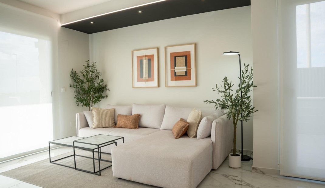 Obra nueva - Villa -
Ciudad Quesada - Lo Marabú