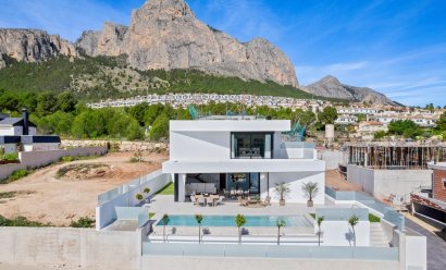 Obra nueva - Villa -
Polop - Urbanizaciones