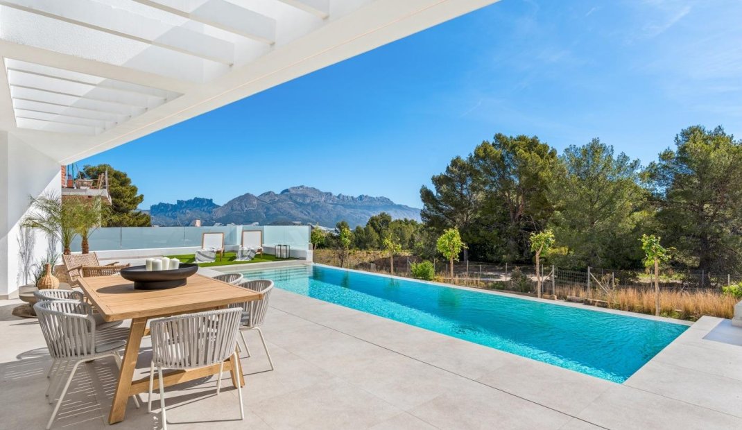 Obra nueva - Villa -
Polop - Urbanizaciones