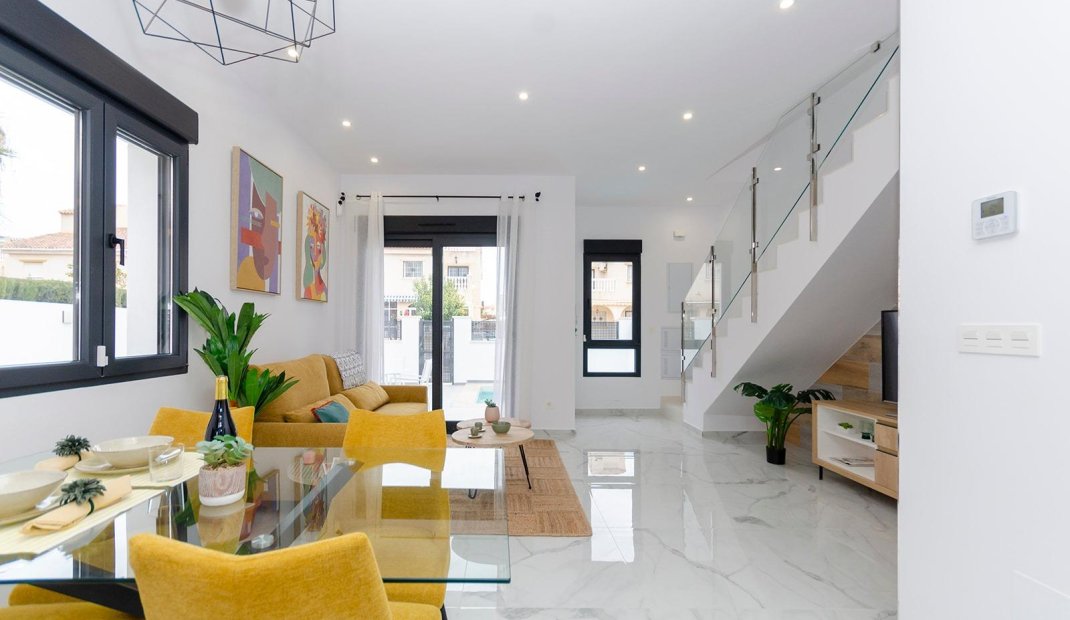 Obra nueva - Villa -
Torrevieja - Torretas