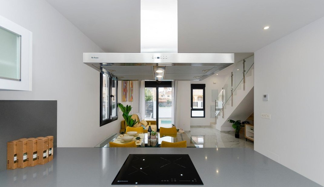 Obra nueva - Villa -
Torrevieja - Torretas