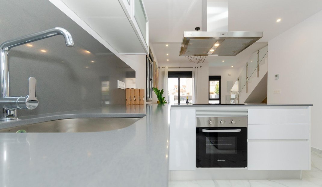 Obra nueva - Villa -
Torrevieja - Torretas