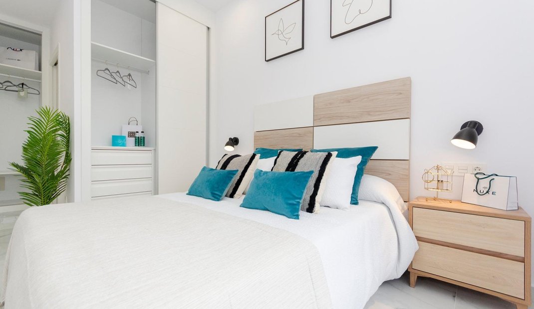 Obra nueva - Villa -
Torrevieja - Torretas