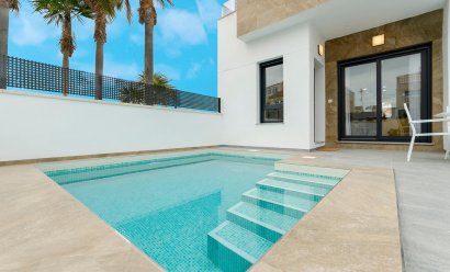 Obra nueva - Villa -
Torrevieja - Torretas