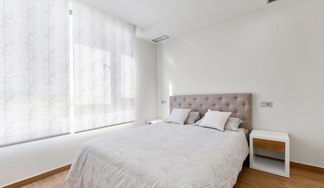 Obra nueva - Villa -
Rojales - Ciudad Quesada