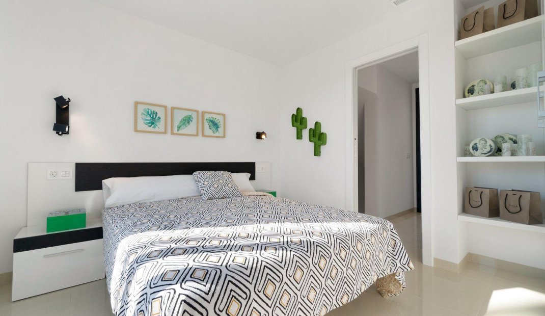 Obra nueva - Villa -
Los Montesinos - La Herrada