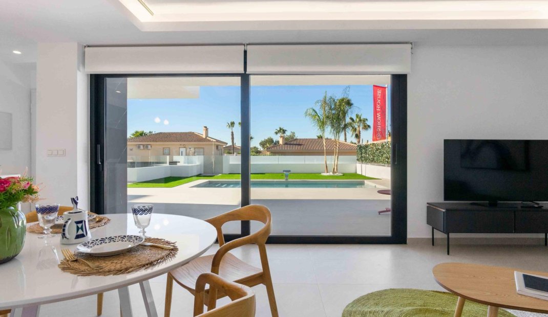 Obra nueva - Villa -
Rojales - Benimar