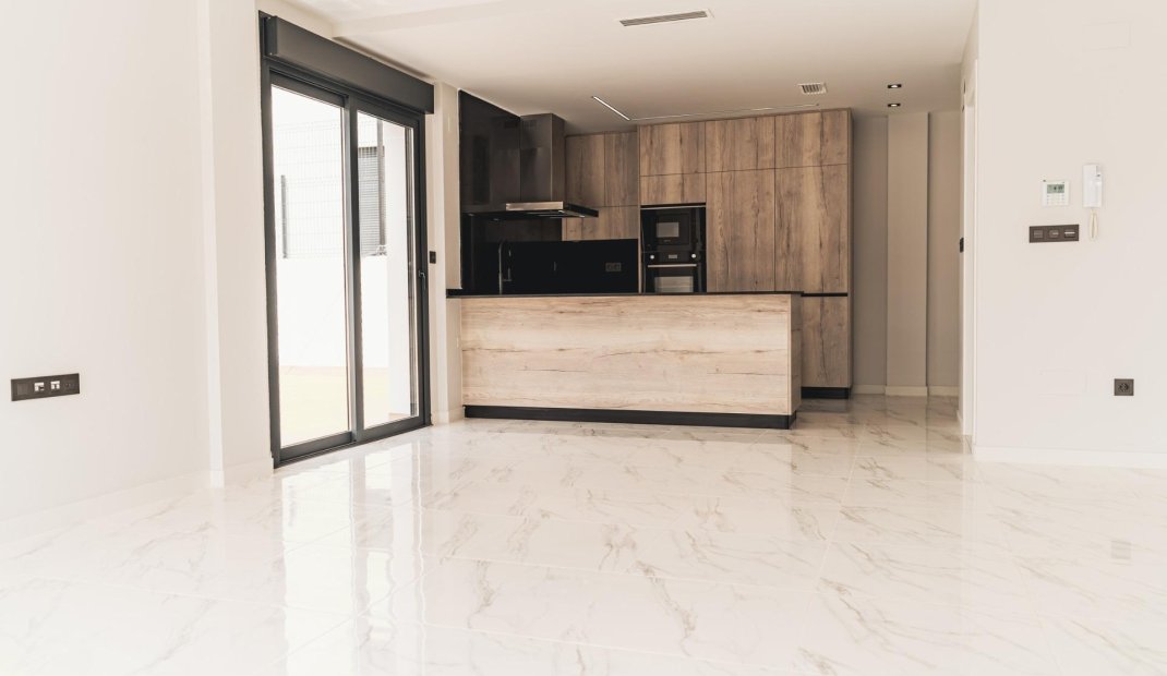 Obra nueva - Villa -
Orihuela Costa - Punta Prima