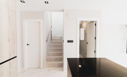 Obra nueva - Villa -
Orihuela Costa - Punta Prima