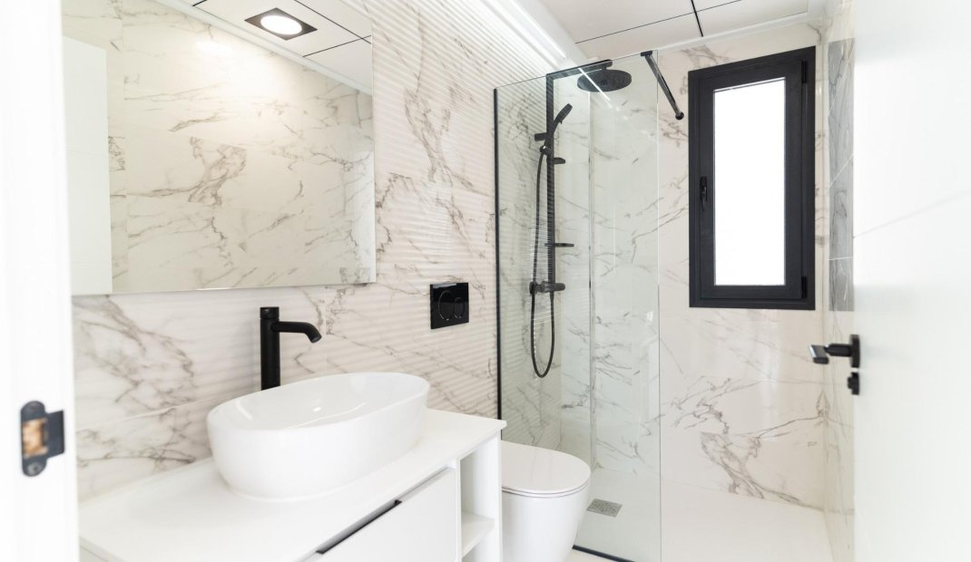 Obra nueva - Villa -
Orihuela Costa - Punta Prima