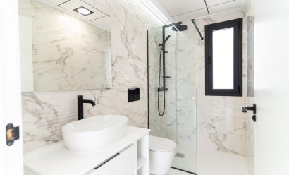 Obra nueva - Villa -
Orihuela Costa - Punta Prima