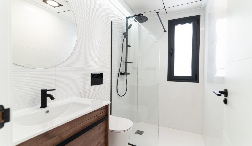 Obra nueva - Villa -
Orihuela Costa - Punta Prima