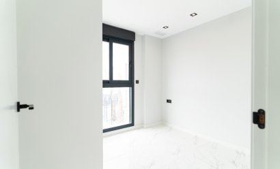 Obra nueva - Villa -
Orihuela Costa - Punta Prima