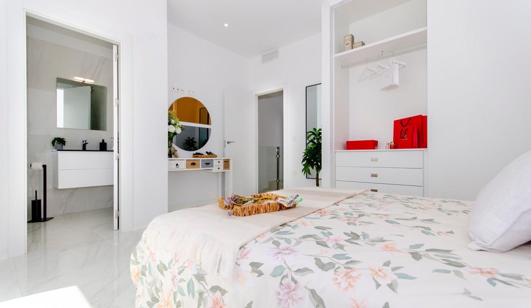 Obra nueva - Villa -
Orihuela - Vistabella Golf