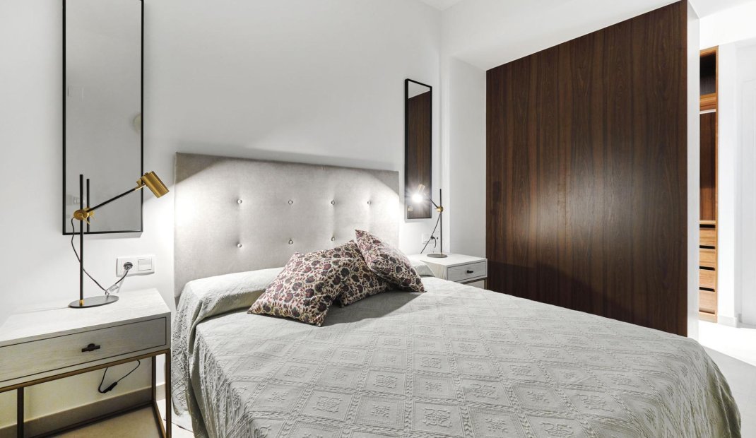 New Build - Top Floor Bungalow -
Torrevieja - Villa Amalia