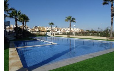 Reventa - Adosado -
Torrevieja - Los Balcones