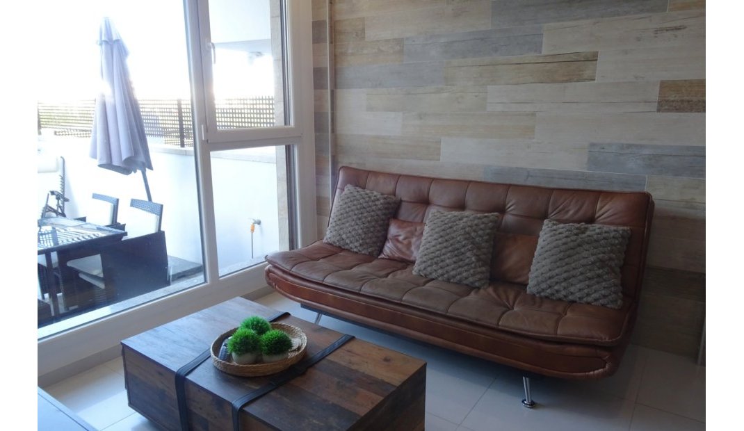 Reventa - Adosado -
Torrevieja - Los Balcones