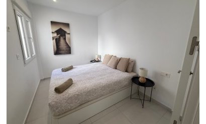 Reventa - Adosado -
Torrevieja - Los Balcones