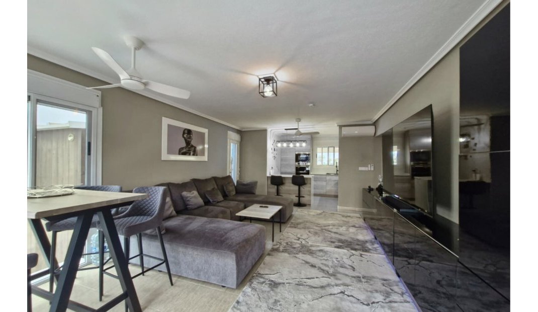 Resale - Villa / Semi semi-detached -
Torre Pacheco - Sierra Golf - Balsicas