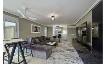 Resale - Villa / Semi semi-detached -
Torre Pacheco - Sierra Golf - Balsicas