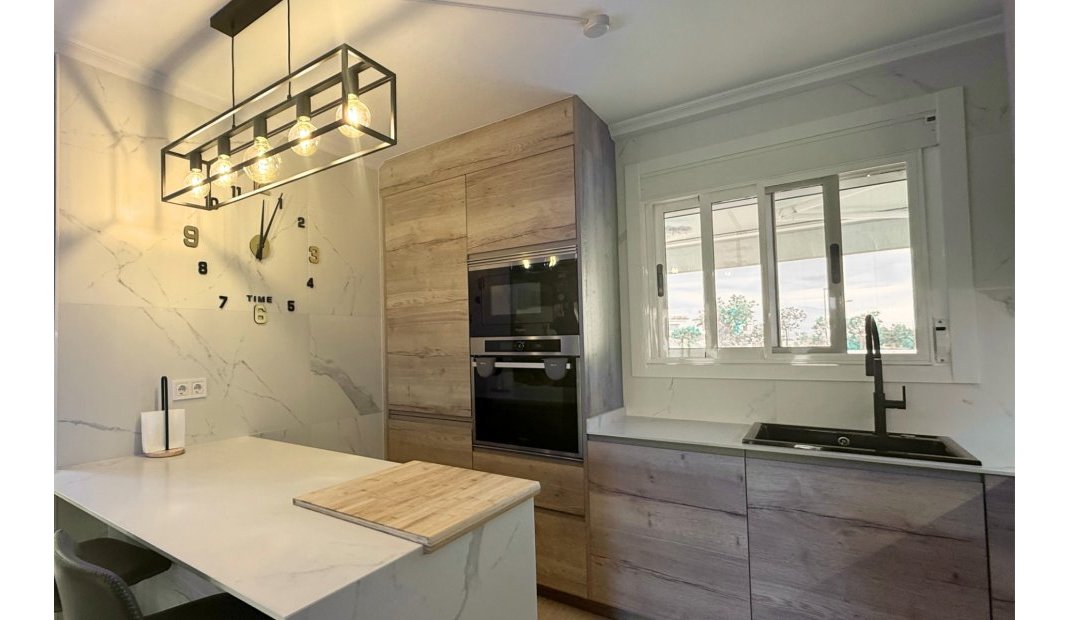 Resale - Villa / Semi semi-detached -
Torre Pacheco - Sierra Golf - Balsicas