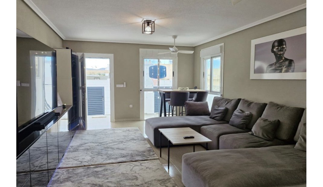 Resale - Villa / Semi semi-detached -
Torre Pacheco - Sierra Golf - Balsicas