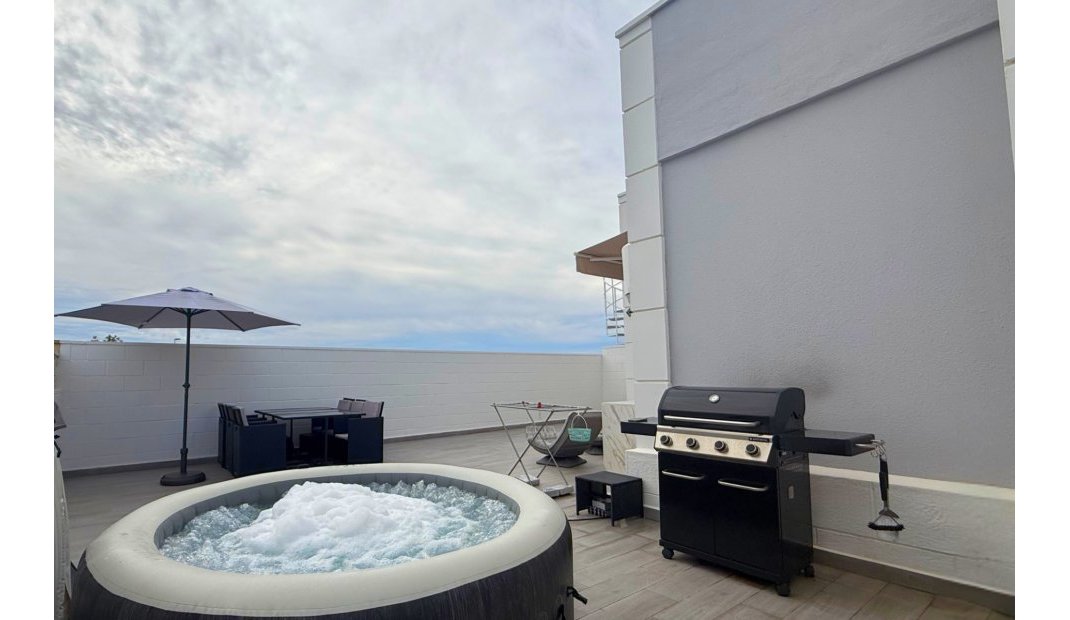 Resale - Villa / Semi semi-detached -
Torre Pacheco - Sierra Golf - Balsicas