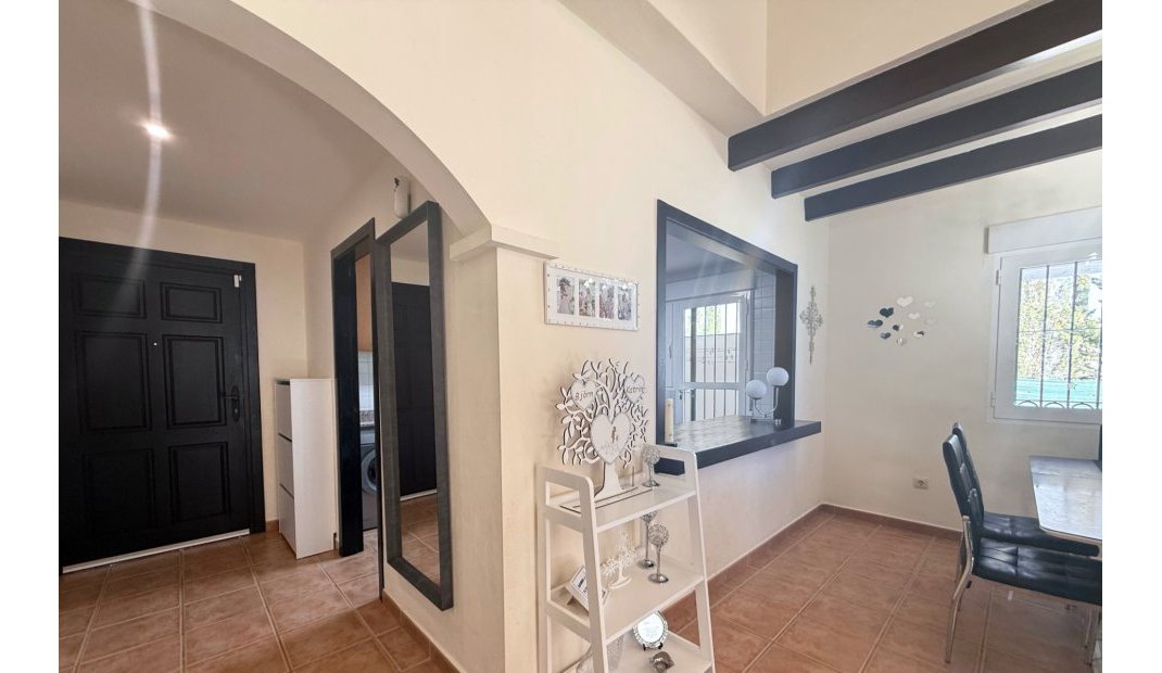 Endursala - Einbýlishús -
Alhama