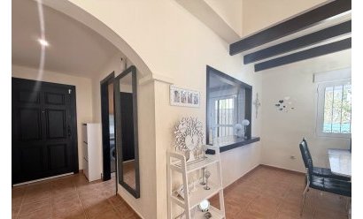 Endursala - Einbýlishús -
Alhama