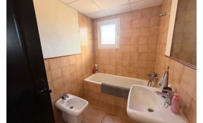 Endursala - Einbýlishús -
Alhama