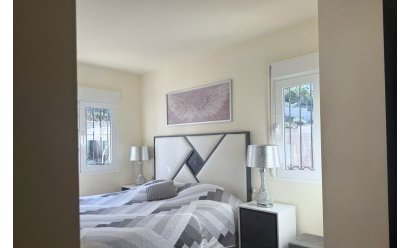 Endursala - Einbýlishús -
Alhama