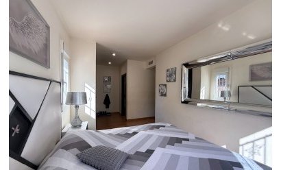 Endursala - Einbýlishús -
Alhama