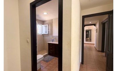 Endursala - Einbýlishús -
Alhama