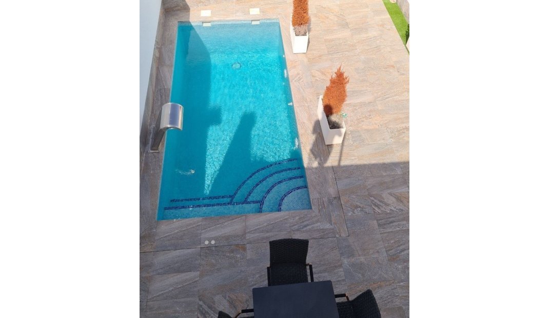 Nýbygging - town house -
Avileses