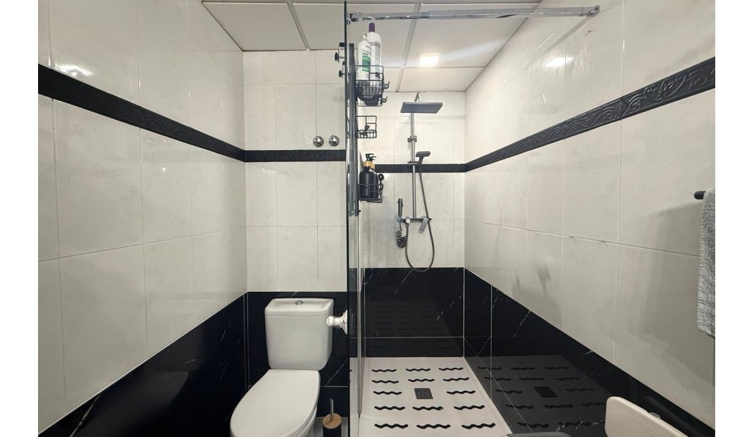 Endursala - Tvíbýlishúsi  -
Playa Flamenca