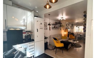 Endursala - Tvíbýlishúsi  -
Playa Flamenca