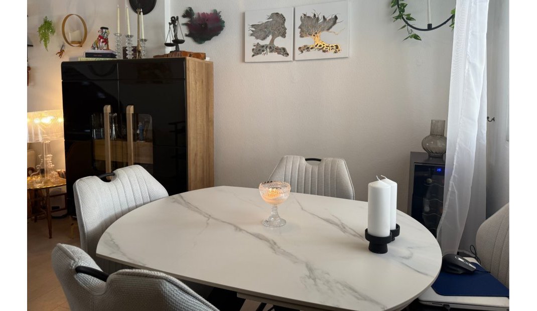 Endursala - Tvíbýlishúsi  -
Playa Flamenca