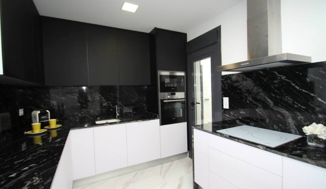 Nýbygging - Einbýlishús -
Cartagena - Playa Honda